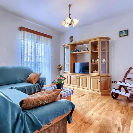 Edi By Interhome *