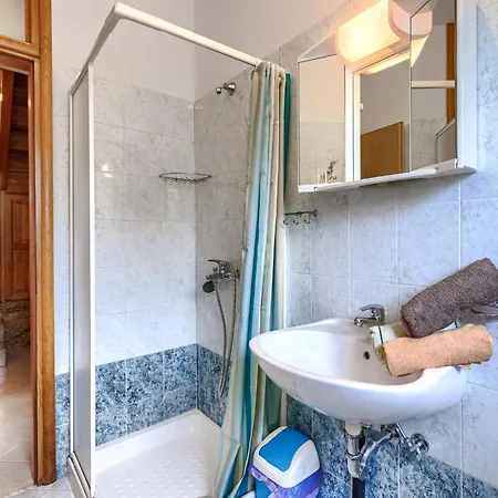 Hébergement de vacances Edi By Interhome