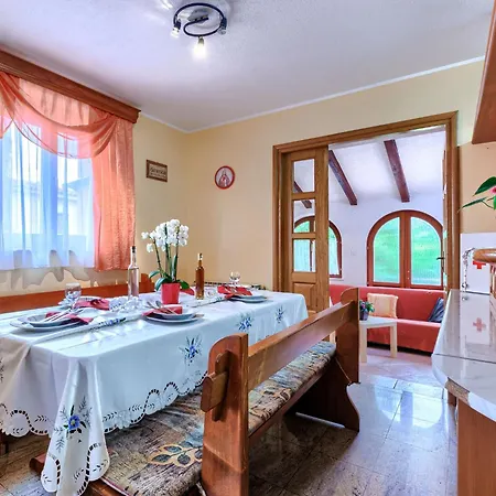 Edi By Interhome Hébergement de vacances Žminj