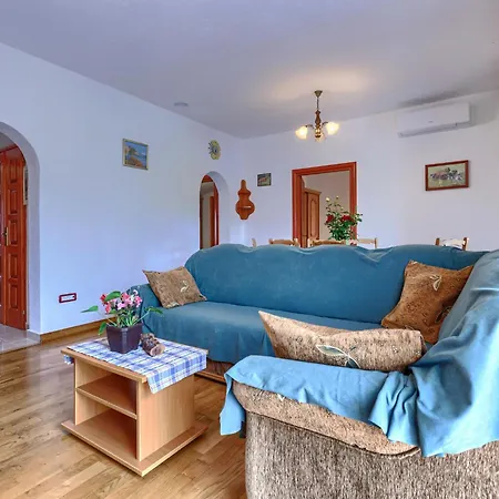 Edi By Interhome * Žminj